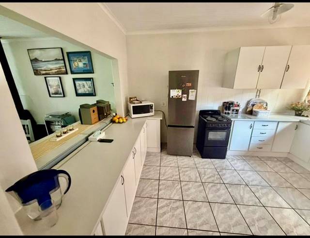 2 BEDROOM TOWNHOUSE FOR SALE IN FLORA GARDENS